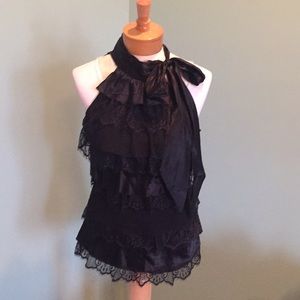 Beautiful WHBM ruffle lace top. Size XXS